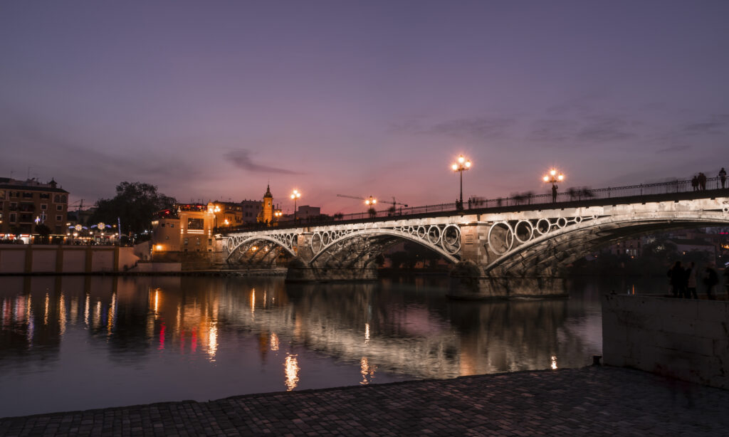 Tour nocturno por Sevilla